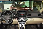 Acura ILX: Фото 2