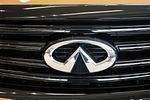 Infiniti QX70