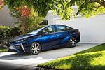 Toyota Mirai: Фото 2