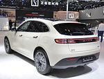 AITO M5 EV
