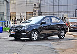 Baojun 330: Фото 1