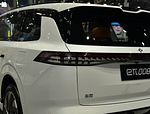 Dongfeng eπ008