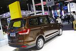 Wuling Hongguang S1: Фото 3
